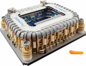 LEGO® Creator Expert 10299 Real Madrid – Santiago B...